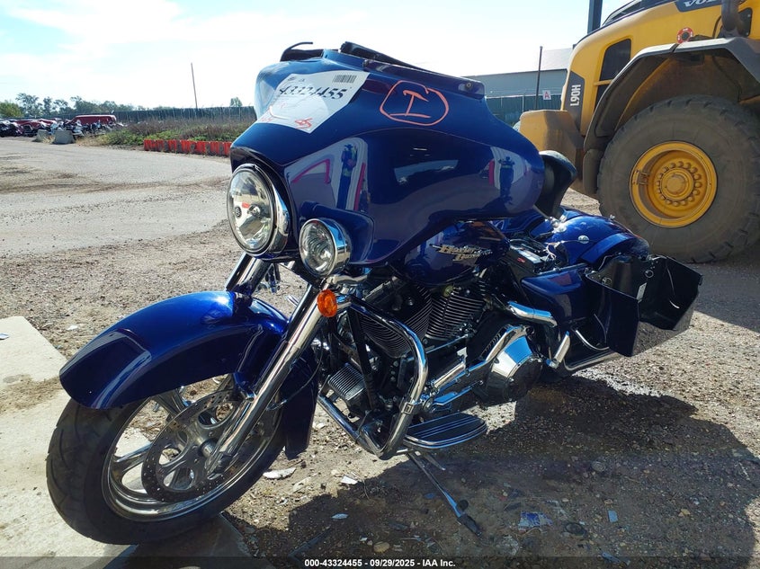 1HD1KBW1X6Y604707 2006 HARLEY-DAVIDSON STREET GLIDE photo no. 2