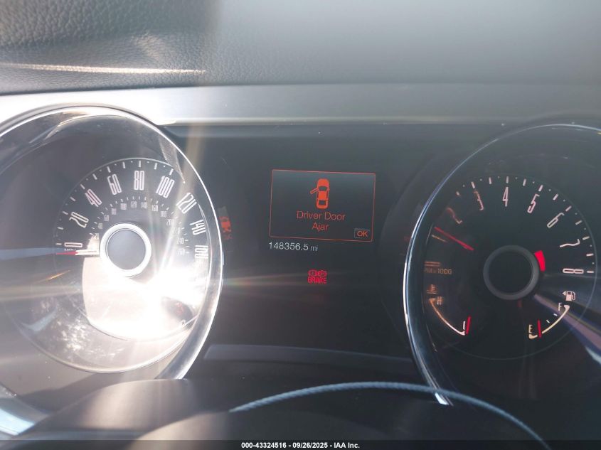 2014 Ford Mustang V6 Premium VIN: 1ZVBP8EM9E5293029 Lot: 43324516