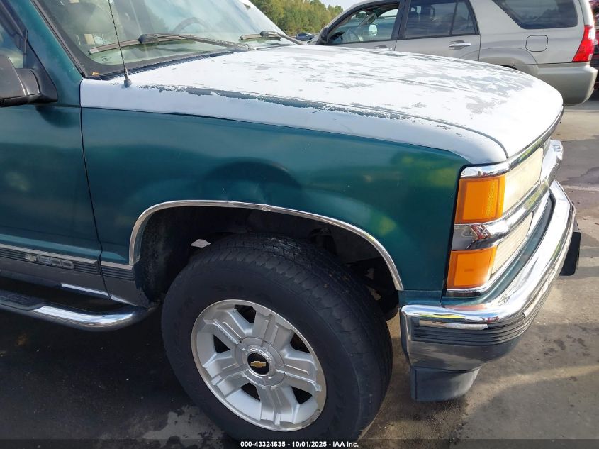 1996 Chevrolet Gmt-400 K1500 VIN: 2GCEK19R3T1130144 Lot: 43324635