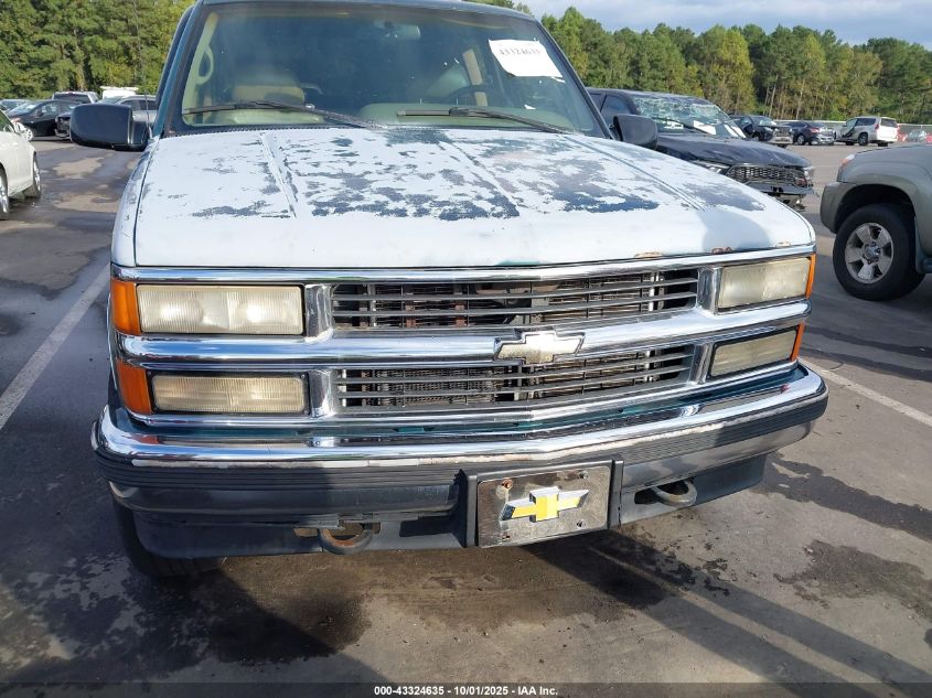 1996 Chevrolet Gmt-400 K1500 VIN: 2GCEK19R3T1130144 Lot: 43324635