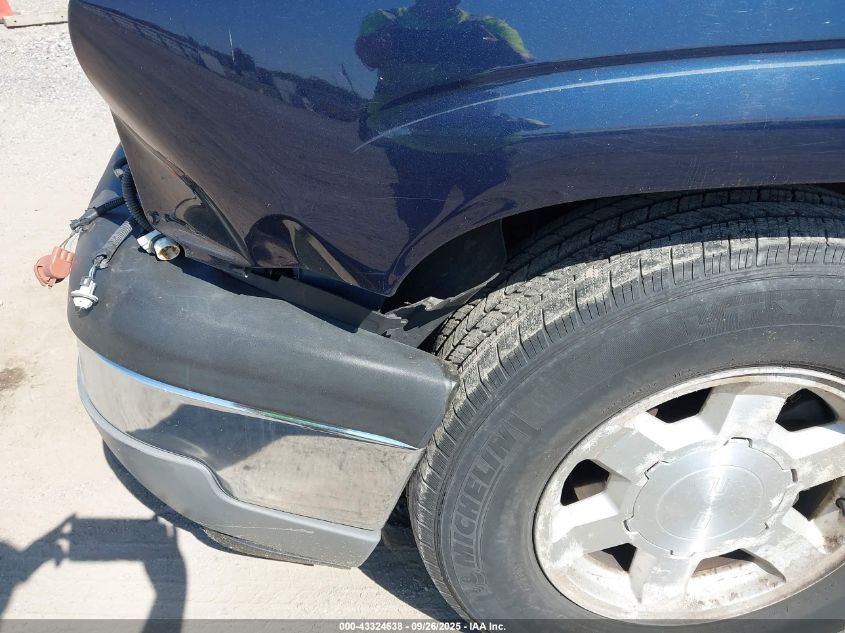 2005 Chevrolet Silverado 1500 Ls VIN: 2GCEC13T851118155 Lot: 43324638