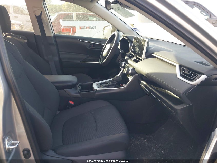 2024 TOYOTA RAV4 LE - 2T3H1RFV7RW351665