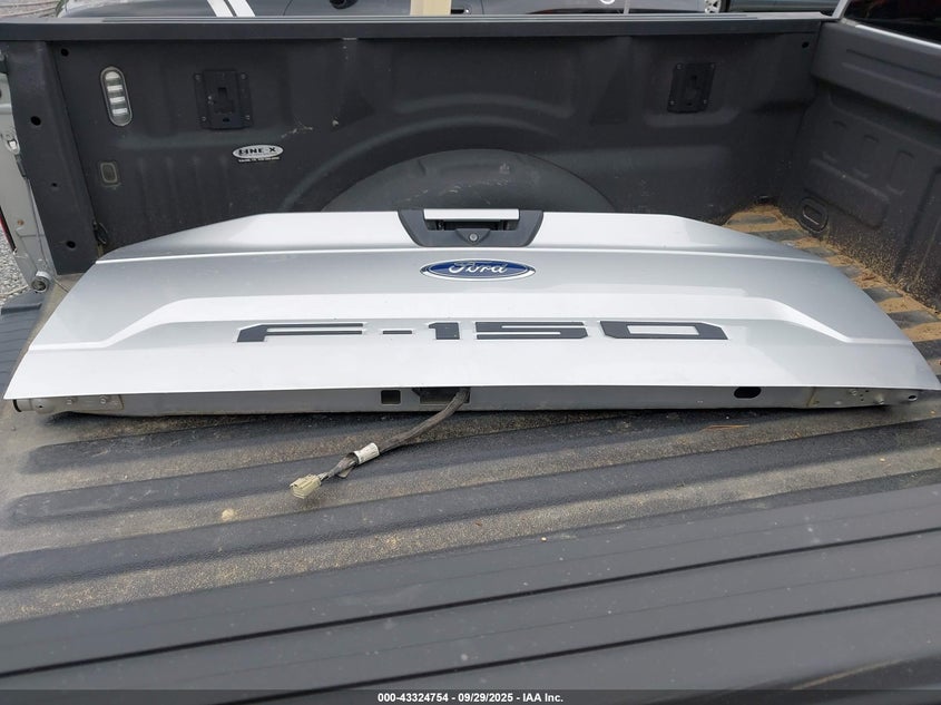 2018 FORD F-150 XLT 1FTFX1E53JFB10751