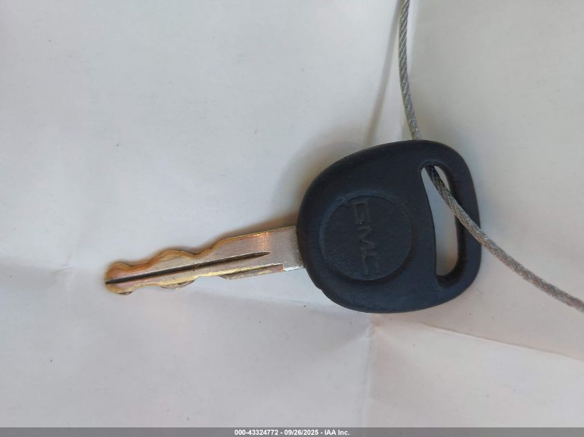 2001 GMC Yukon Denali VIN: 1GKEK63U11J175679 Lot: 43324772