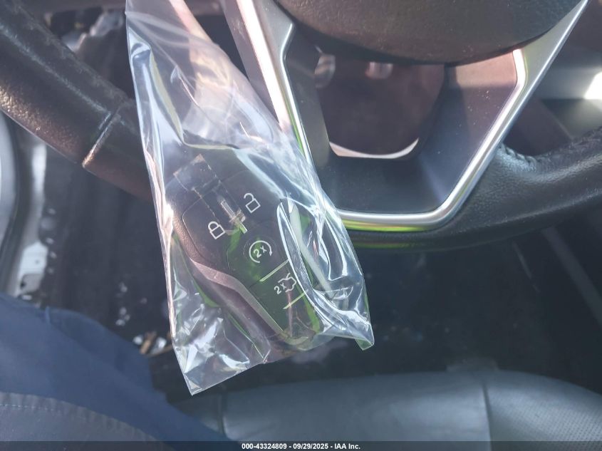 2013 Ford Fusion Titanium VIN: 3FA6P0D98DR211666 Lot: 43324809