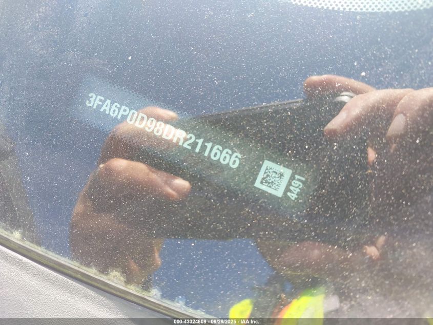 2013 Ford Fusion Titanium VIN: 3FA6P0D98DR211666 Lot: 43324809