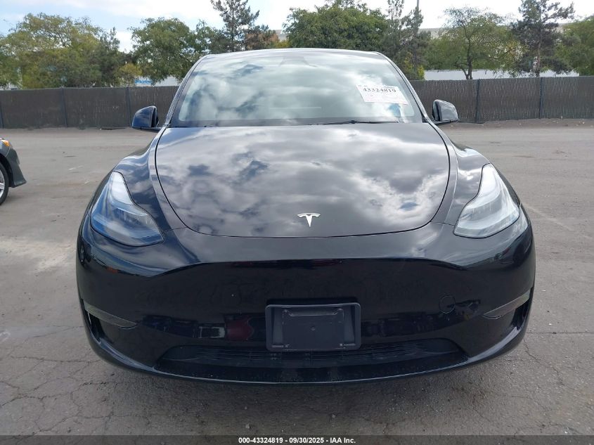 2024 Tesla Model Y Long Range Dual Motor All-Wheel Drive/Rwd VIN: 7SAYGDED8RF156984 Lot: 43324819