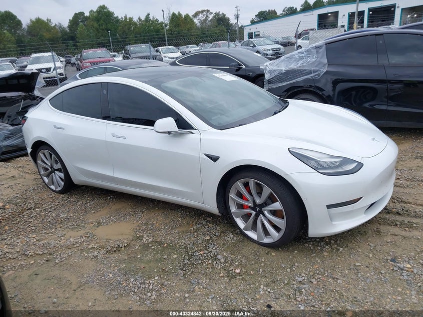 2019 Tesla Model 3 Long Range/Performance VIN: 5YJ3E1EB3KF487245 Lot: 43324842