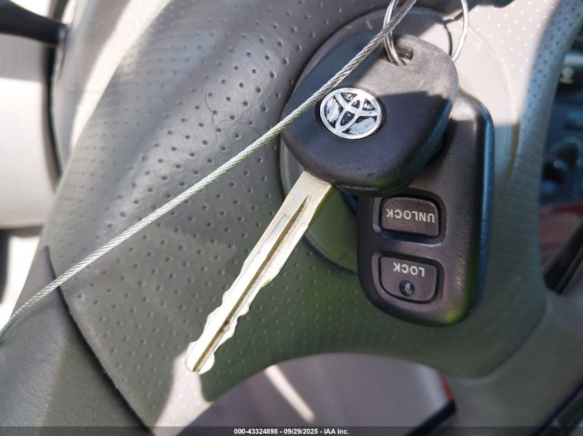 2008 Toyota Corolla Le VIN: 2T1BR32EX8C881784 Lot: 43324898