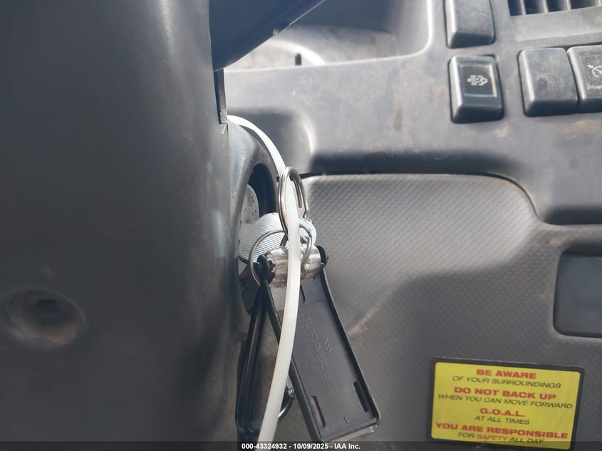 2014 Isuzu Npr Hd Dsl Reg At VIN: JALC4W160E7005123 Lot: 43324932