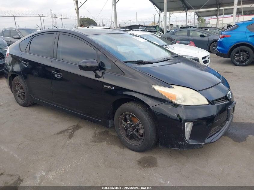 TOYOTA PRIUS THREE