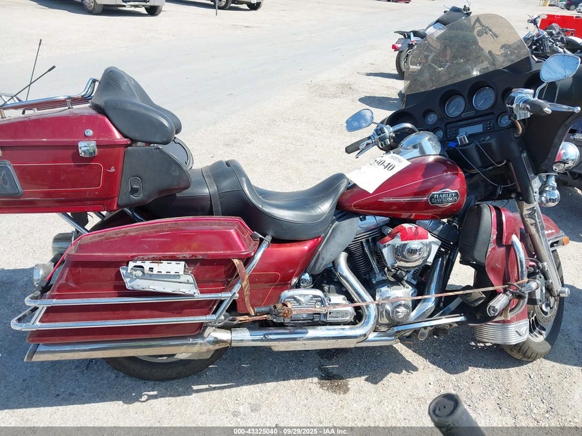 2009 HARLEY-DAVIDSON FLHTCU 1HD1FC4179Y601653