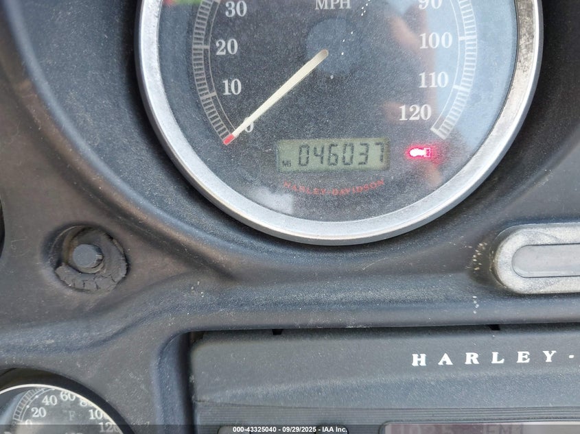 2009 HARLEY-DAVIDSON FLHTCU 1HD1FC4179Y601653