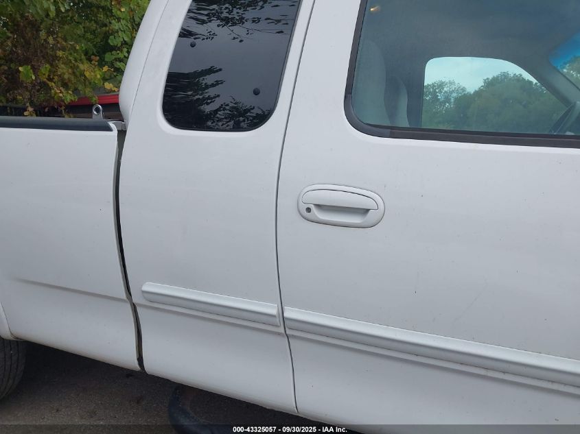 1999 Ford F-150 Lariat/Work Series/Xl/Xlt VIN: 1FTRX18W5XN887105 Lot: 43325057