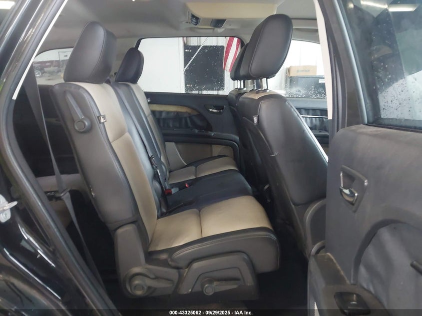 2009 Dodge Journey R/T VIN: 3D4GG67VX9T249536 Lot: 43325062