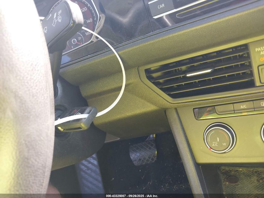 2019 Volkswagen Jetta 1.4T R-Line/1.4T S/1.4T Se VIN: 3VWC57BU2KM026913 Lot: 43325087