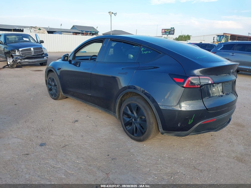 7SAYGDED2RF103634 2024 TESLA MODEL Y photo no. 3