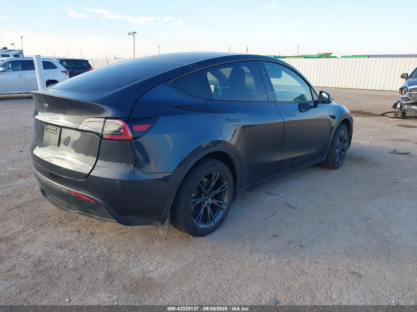 7SAYGDED2RF103634 2024 TESLA MODEL Y photo no. 4