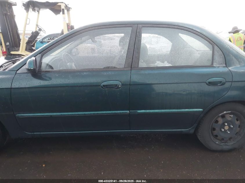 2004 Kia Spectra Ls VIN: KNAFB121045310798 Lot: 43325141