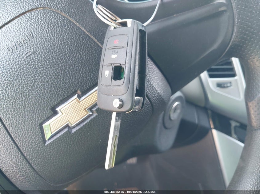 2016 CHEVROLET CRUZE LIMITED LS AUTO - 1G1PC5SH0G7211764