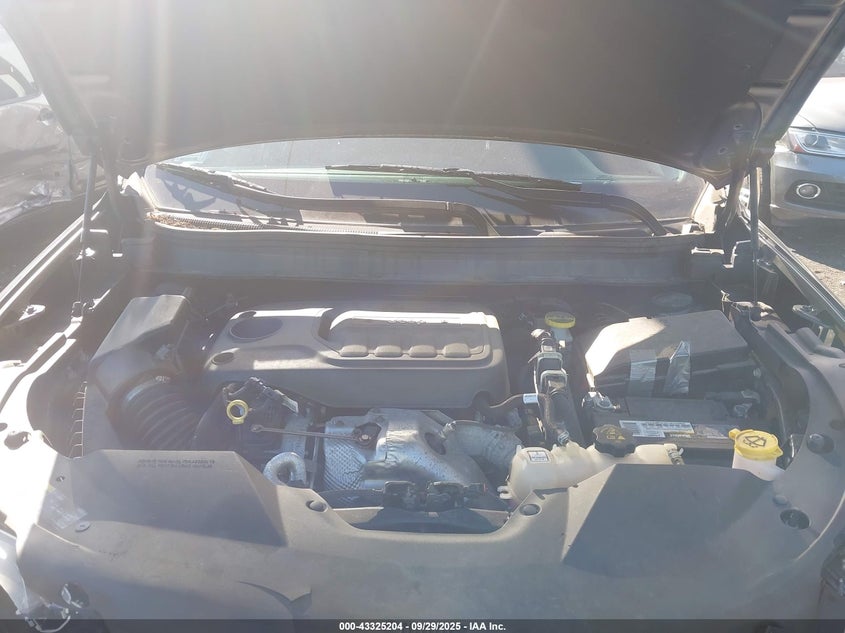 2019 Jeep Cherokee Limited 4X4 VIN: 1C4PJMDN8KD117538 Lot: 43325204