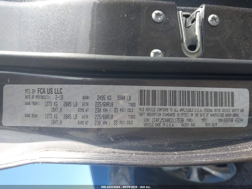 2019 Jeep Cherokee Limited 4X4 VIN: 1C4PJMDN8KD117538 Lot: 43325204