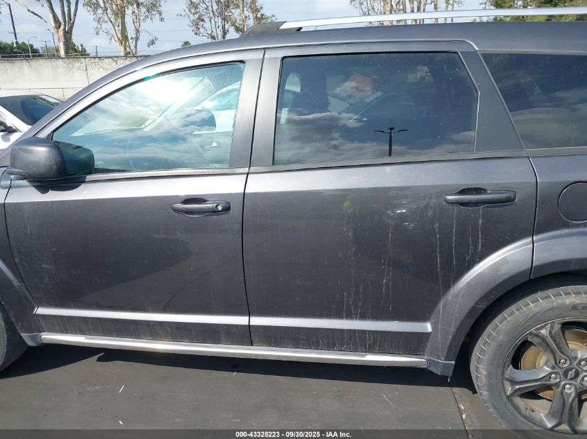 2018 Dodge Journey Crossroad VIN: 3C4PDCGG8JT527845 Lot: 43325223