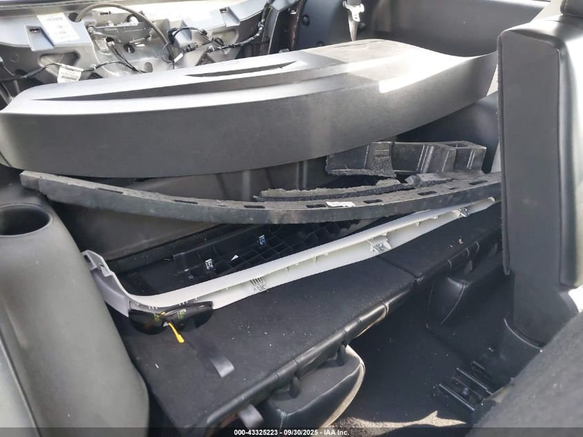 2018 Dodge Journey Crossroad VIN: 3C4PDCGG8JT527845 Lot: 43325223