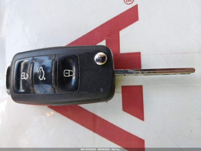 2016 VOLKSWAGEN PASSAT 1.8T S - 1VWAT7A39GC057042