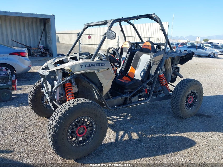 3NSNAE927MF570359 2021 POLARIS RZR photo no. 2
