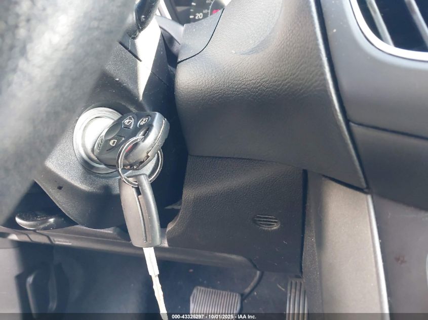 2016 Ford Focus Se VIN: 1FADP3F25GL393323 Lot: 43325297