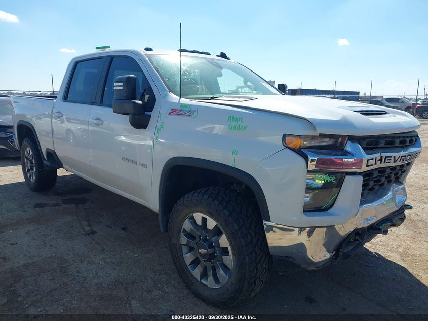 CHEVROLET SILVERADO 2500 4WD STANDARD BED LT