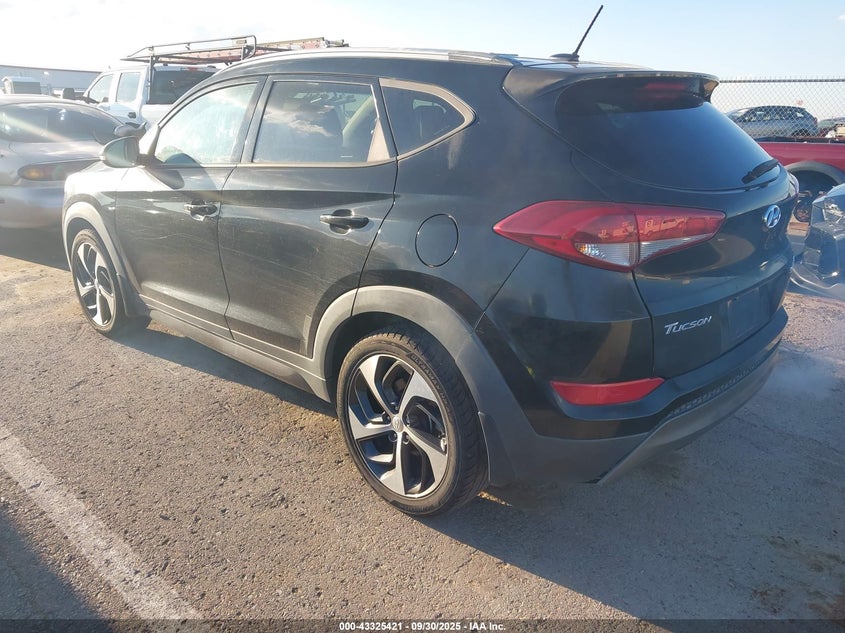 2016 HYUNDAI TUCSON SPORT - KM8J33A24GU170535