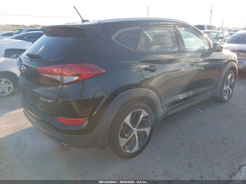 2016 HYUNDAI TUCSON SPORT - KM8J33A24GU170535