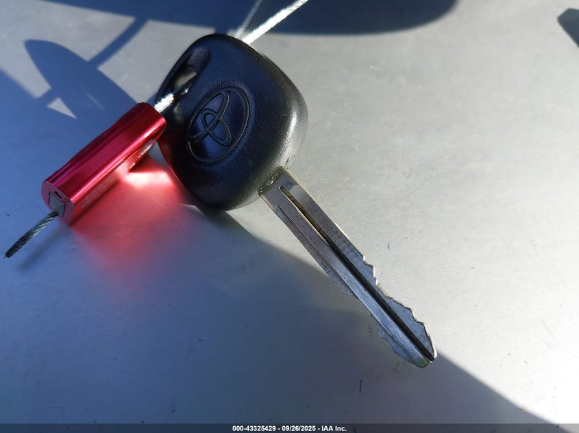 2015 Toyota Corolla L VIN: 5YFBURHEXFP224246 Lot: 43325429