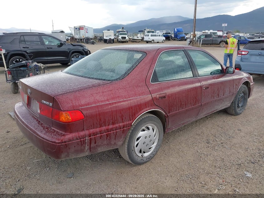 4T1BG22K51U813208 2001 TOYOTA CAMRY photo no. 4