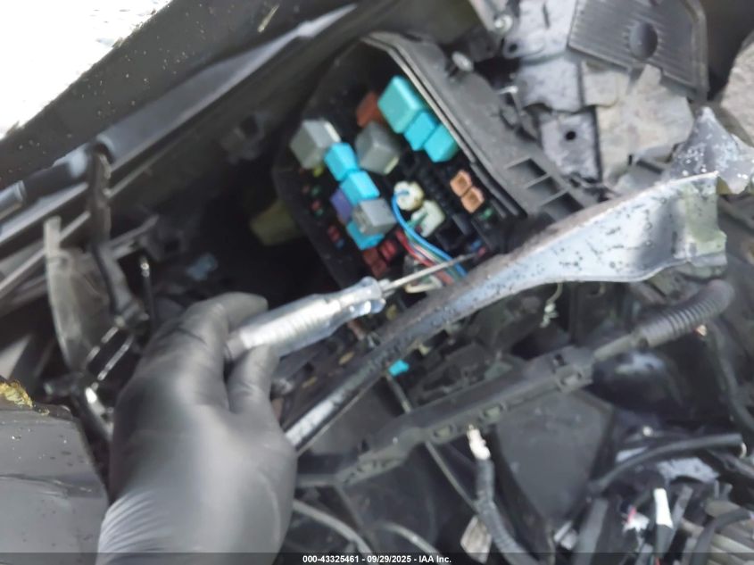 2018 Toyota Corolla Se VIN: 5YFBURHE6JP822035 Lot: 43325461