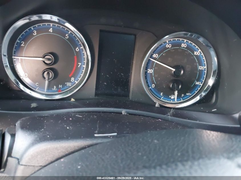 2018 Toyota Corolla Se VIN: 5YFBURHE6JP822035 Lot: 43325461