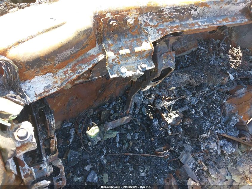 2005 Cadillac Deville Standard VIN: 1G6KD54Y45U178488 Lot: 43325488