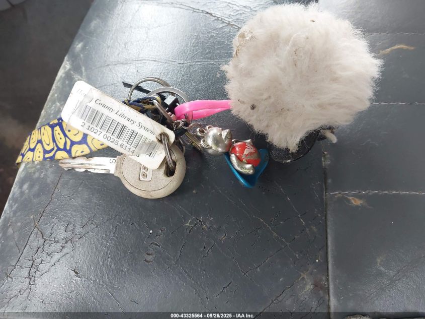 2007 Jeep Grand Cherokee Laredo VIN: 1J8HR48P27C677537 Lot: 43325564