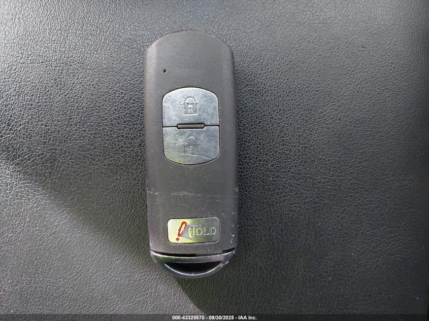 2014 MAZDA MAZDA3 I GRAND TOURING - JM1BM1M76E1186008