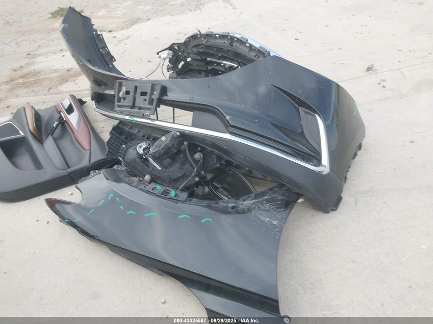 2018 Mazda Cx-9 Signature VIN: JM3TCBEY4J0200080 Lot: 43325587