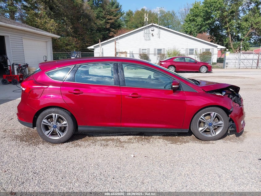 2016 FORD FOCUS SE - 1FADP3KE8GL211596