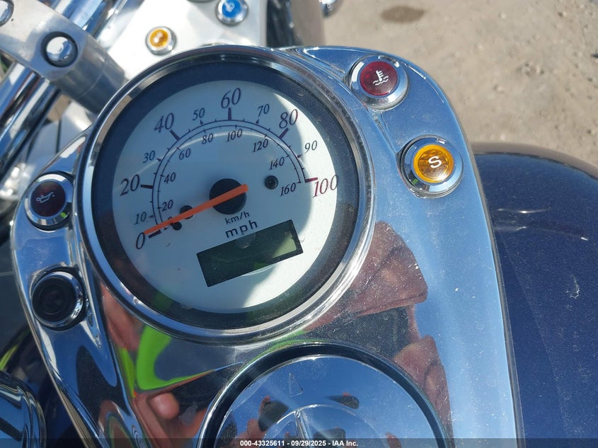 2002 HONDA VT750 CDD - JH2RC44F12M011807