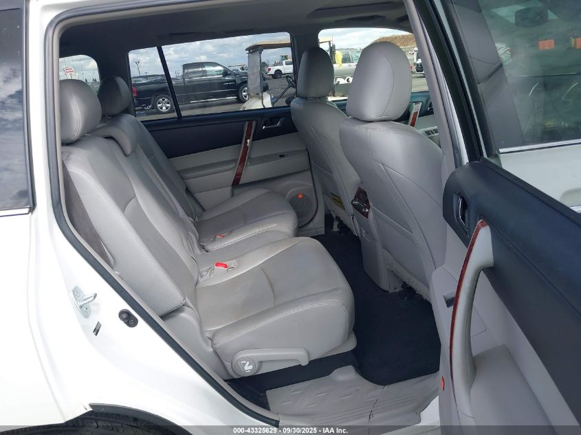 2012 Toyota Highlander Hybrid Limited V6 VIN: JTEDC3EH2C2008100 Lot: 43325629