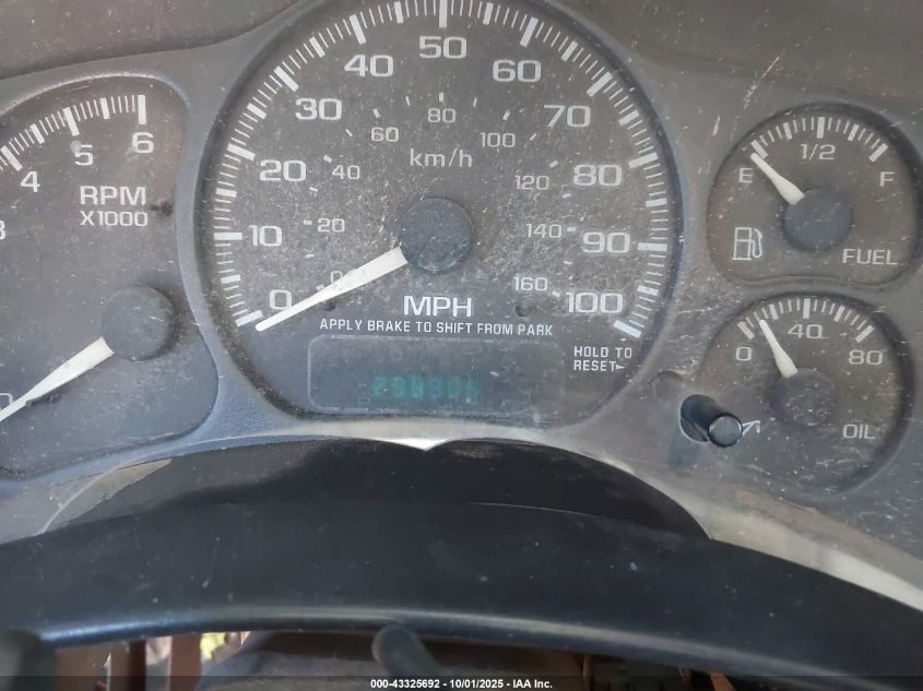 2002 GMC Sierra 2500Hd Sle VIN: 1GTHC29U22E232598 Lot: 43325692