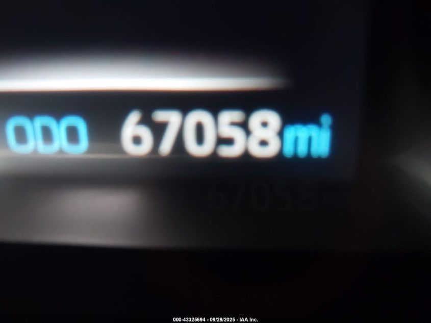 2021 Toyota Rav4 Hybrid Xle VIN: JTMRWRFV9MD100173 Lot: 43325694