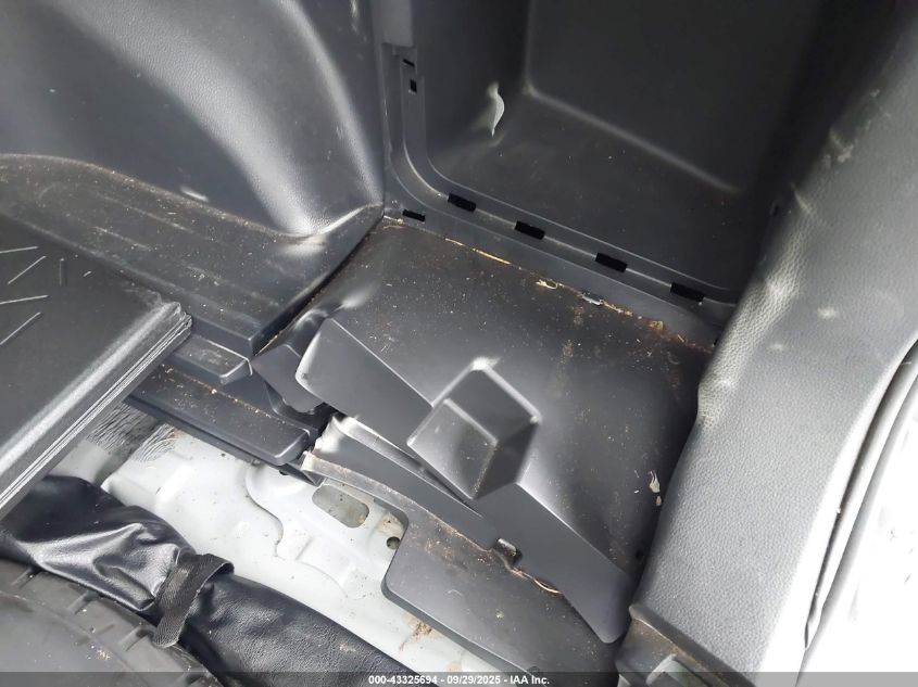 2021 Toyota Rav4 Hybrid Xle VIN: JTMRWRFV9MD100173 Lot: 43325694