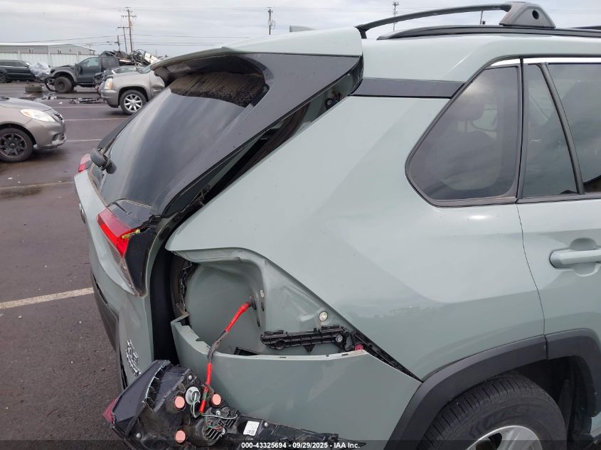 2021 Toyota Rav4 Hybrid Xle VIN: JTMRWRFV9MD100173 Lot: 43325694