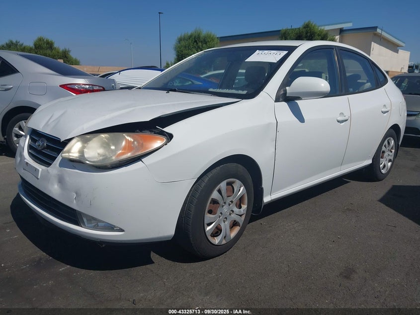 2009 Hyundai Elantra Gls white sedan gasoline KMHDU46D59U710407 photo #3